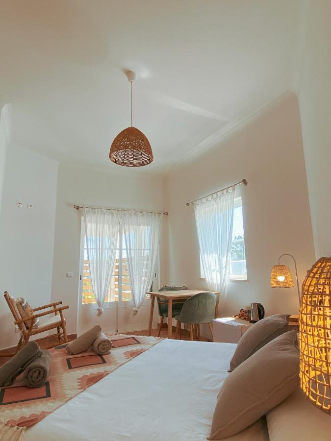 The Lighthouse Hostel Arrifana アルジェズール エクステリア 写真