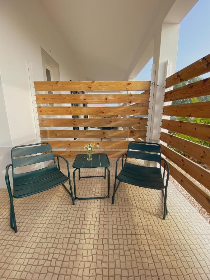 The Lighthouse Hostel Arrifana アルジェズール エクステリア 写真